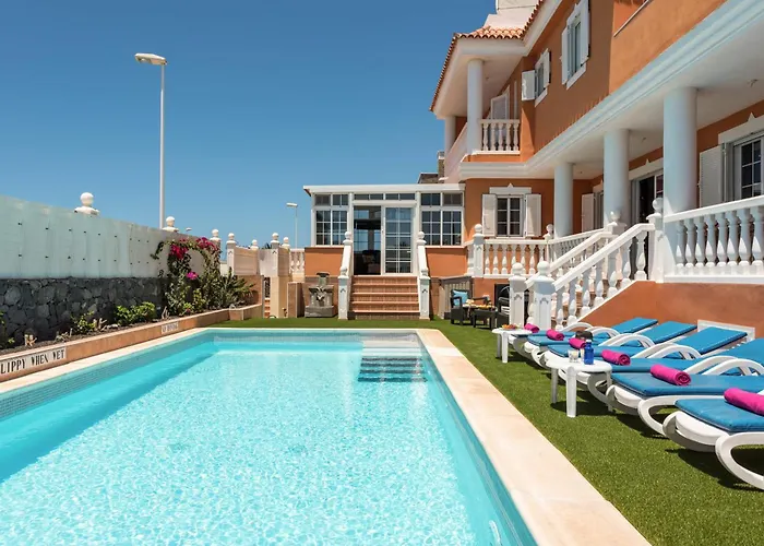 Willa Naranja With Private Heated Pool, Sea Views, Air Conditioning, Terrace, Itv And Bbc Channels, Wifi Callao Salvaje