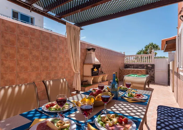 Naranja With Private Heated Pool, Sea Views, Air Conditioning, Terrace, Itv And Bbc Channels, Wifi 빌라