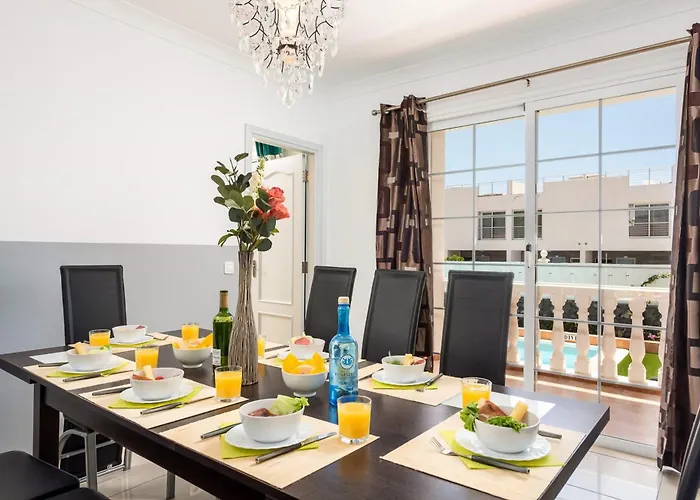 Naranja With Private Heated Pool, Sea Views, Air Conditioning, Terrace, Itv And Bbc Channels, Wifi Villa Callao Salvaje